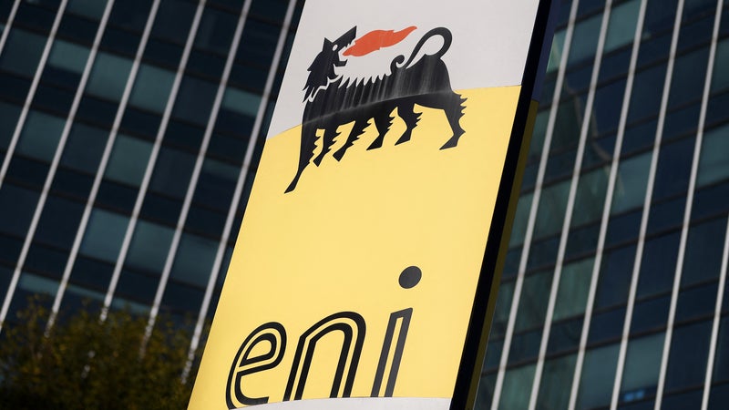 Un objectif de 200.000 barils par jour d'ici 2028: l'Italien ENI lance la production dans un immense gisement de pétrole lourd au Venezuela