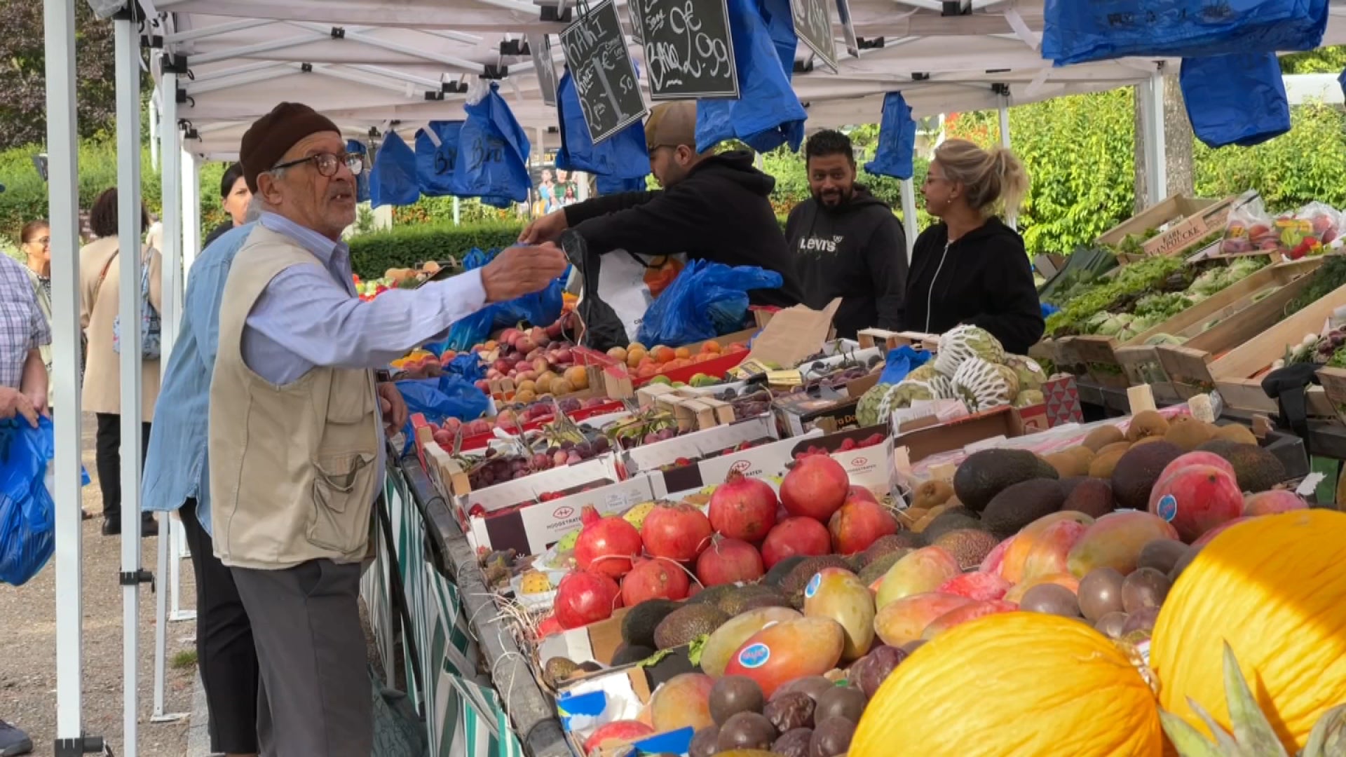 Produits "locaux": comment éviter les arnaques sur les marchés cet été?