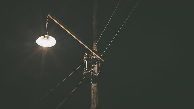 Charente-Maritime: l'éclairage public nocturne éteint à Royan pendant trois jours pour "sensibiliser les habitants"