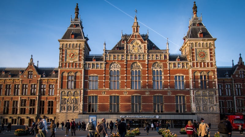 Les concurrents se bousculent pour challenger Eurostar: Heurotrain ambitionne de proposer des trains toutes les heures entre Amsterdam et Paris via Bruxelles