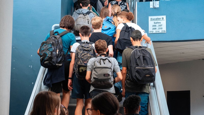 Votre enfant entre au collège ou au lycée? C'est le moment de faire votre demande de bourse scolaire