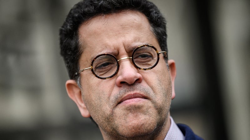 "La France insoumise rentre au Sénat": Gabriel Amard élu dans le Rhône