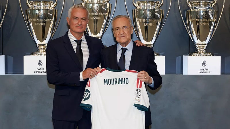 Real Madrid:"Je suis l’un d’entre vous", l’étrange présentation à huis clos de Mourinho