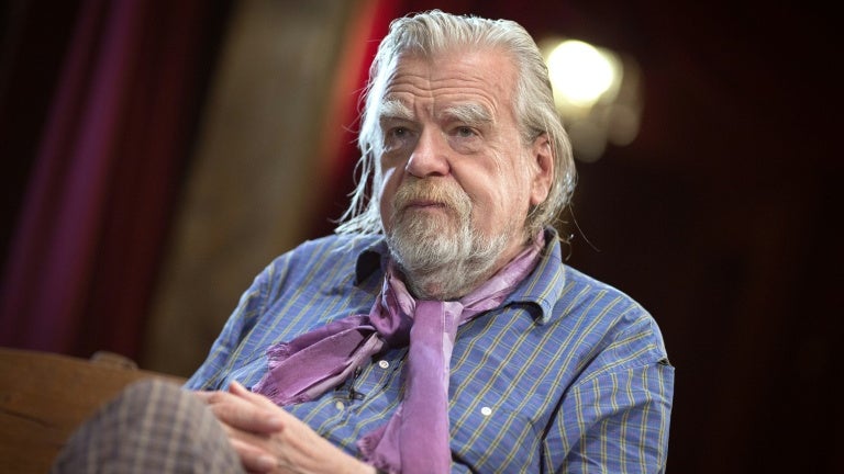 Abus de faiblesse sur l'acteur Michael Lonsdale: le couple condamné fait appel