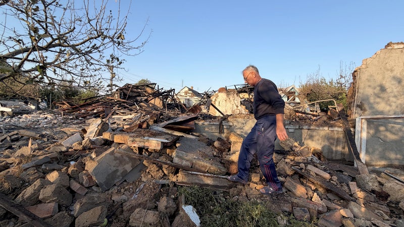 Au moins quatre morts dans des frappes russes en Ukraine, dont deux dans une usine ArcelorMittal