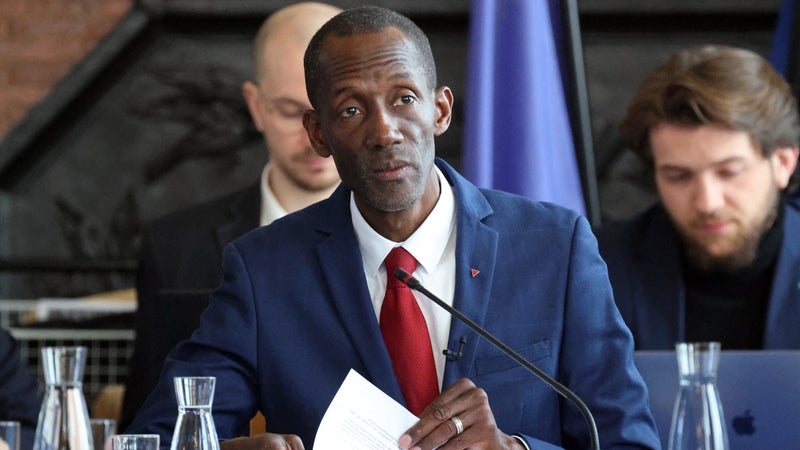 Visite du Pape en France: Léon XIV va rencontrer le maire LFI de Saint-Denis Bally Bagayoko et des élus locaux