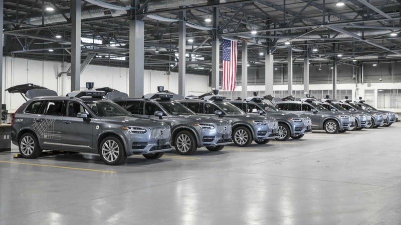 Il souffre en Chine où il a perdu 50% de chiffre d'affaires: le constructeur suédois Volvo, détenu par le chinois Geely, annonce 2.500 suppressions de postes dans le monde