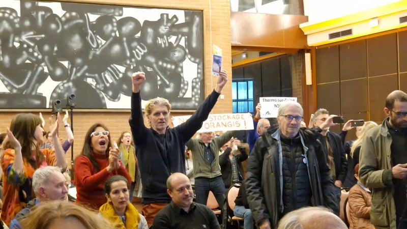 "On ne veut pas de la propagande": comment un projet d'incinérateur est devenu le symbole des tensions entre Paris et sa banlieue