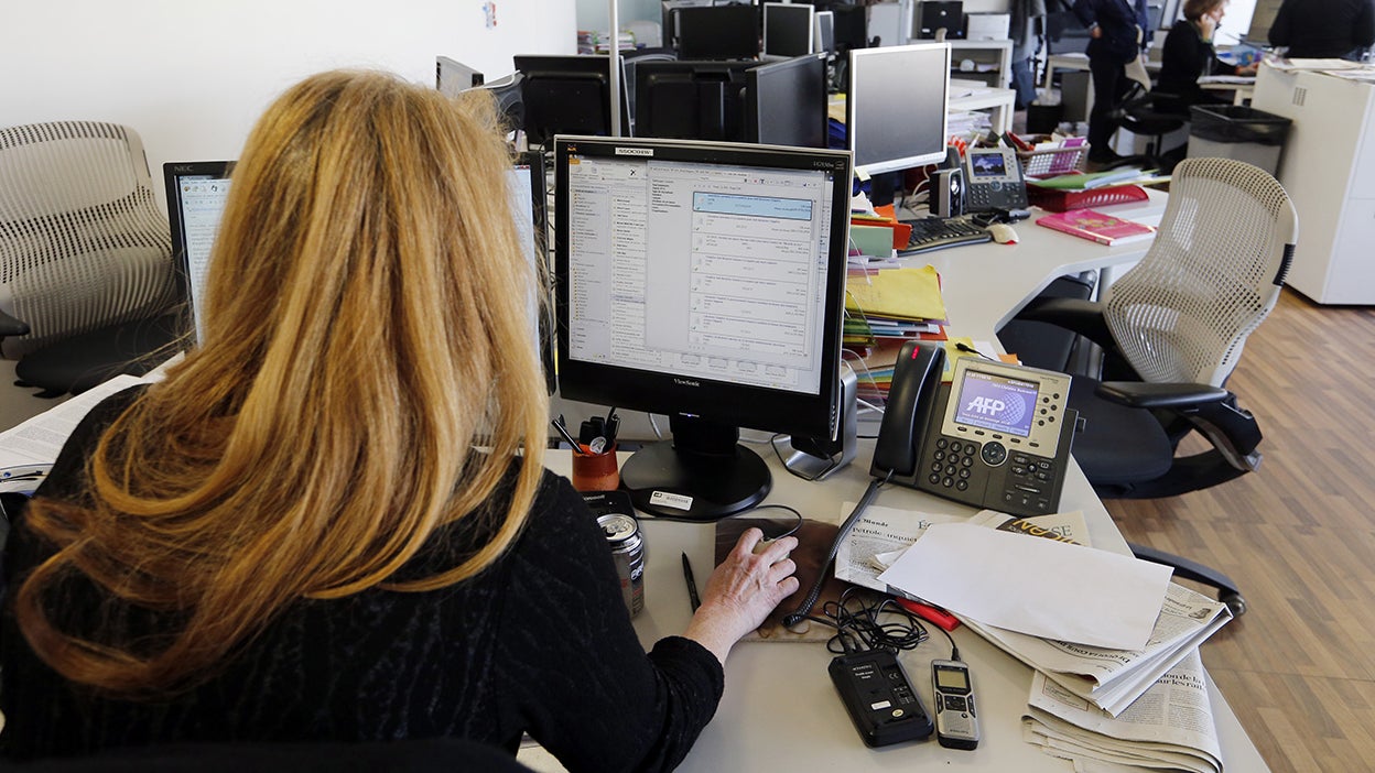 Espagne: elle meurt au bureau, ses coll&egrave;gues somm&eacute;s de continuer &agrave; travailler &agrave; c&ocirc;t&eacute; de son corps
