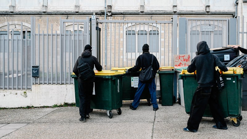 Une "convergence des luttes": la principale organisation lycéenne appelle au blocage des lycées mardi