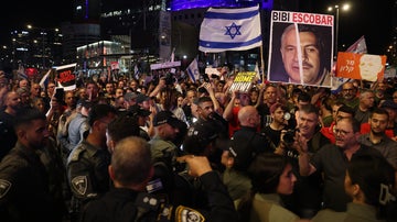 Des milliers d'Israéliens manifestent à Tel-Aviv le 1er juin 2024.