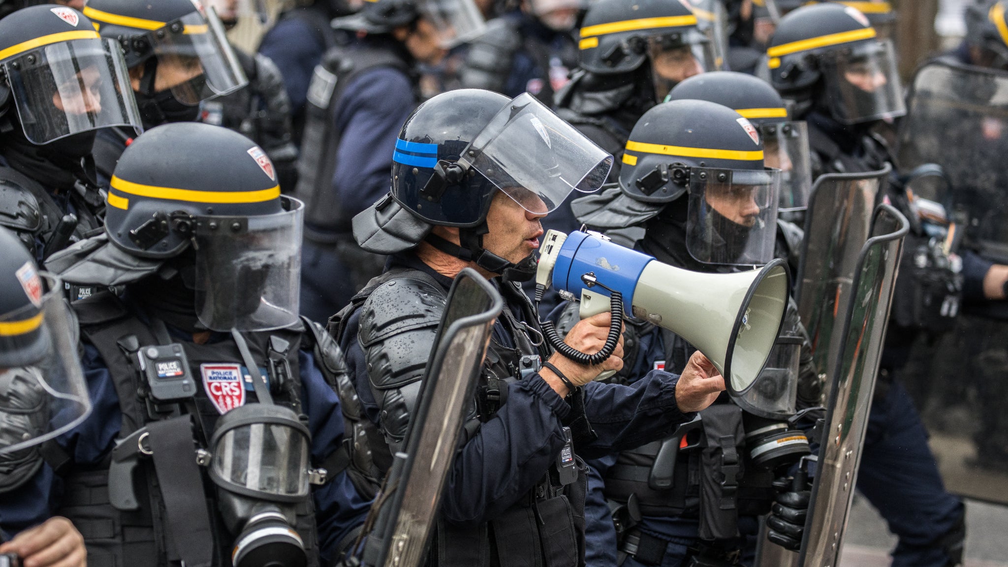 Manifestations du 24 octobre : le gouvernement annonce des forces de l'ordre « 20 % » plus nombreuses qu'au 17 octobre, Sébastien Lecornu reçoit les partis à Matignon.