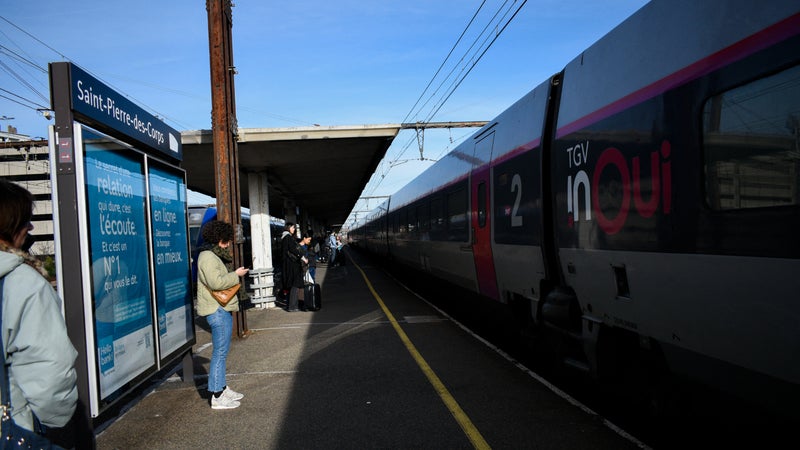 Bordeaux-Paris sans passer arrêt à Tours: l'arrivée des trains à grande vitesse Velvet dans l'ouest en 2028 inquiète les 4000 clients tourangeaux qui se rendent tous les jours à Paris avec la SNCF