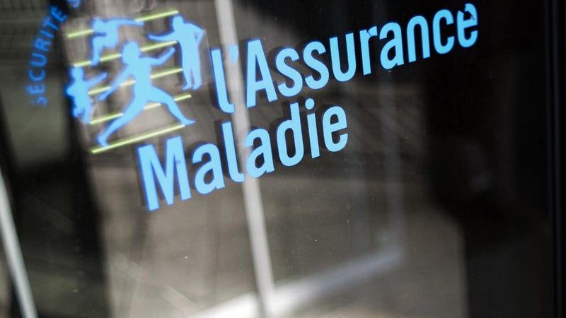 Gel des pensions de retraite supérieures à 1.260 euros, économies sur les médicaments... Les députés rejettent en commission le projet de budget de la Sécurité sociale
