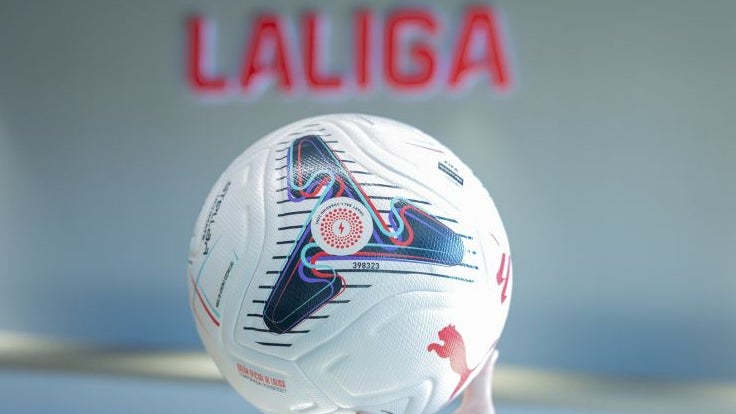 Précision du hors-jeu, vitesse, recharge: le ballon connecté, grande nouveauté de la saison de Liga