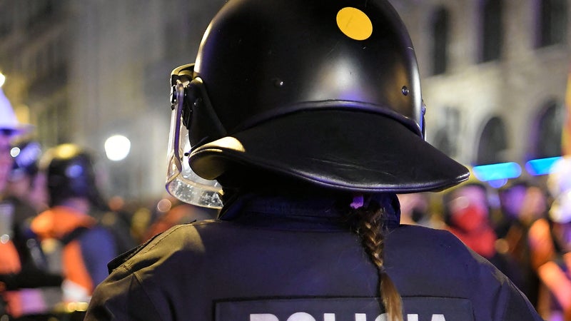 128 personnes interpellées à Barcelone pour "vandalisme" et "pillages" dans la nuit de samedi à dimanche