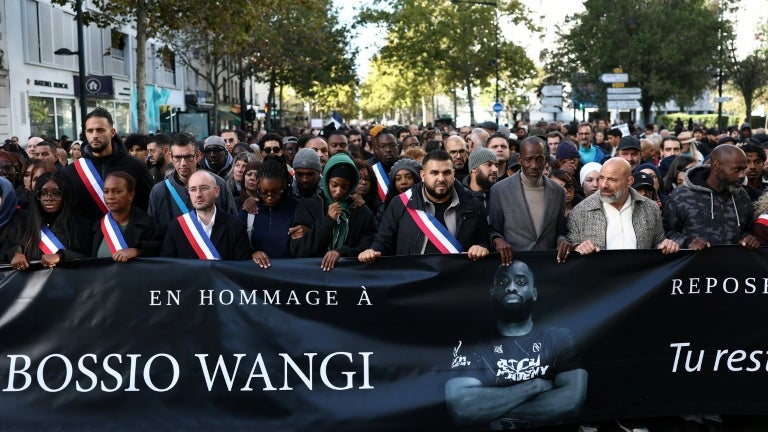 Attentat raciste dans les Yvelines: associations et syndicats appellent à des rassemblements lundi "partout en France"