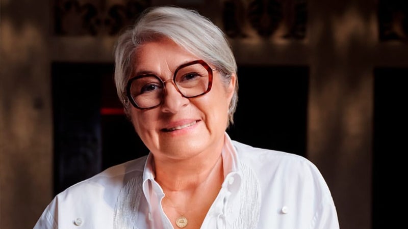 C'est le nez derrière Black Opium d'Yves Saint Laurent et l'une des rares femmes parmi les maîtres parfumeurs: Nathalie Lorson nous dévoile ses secrets pour créer des grands parfums à succès