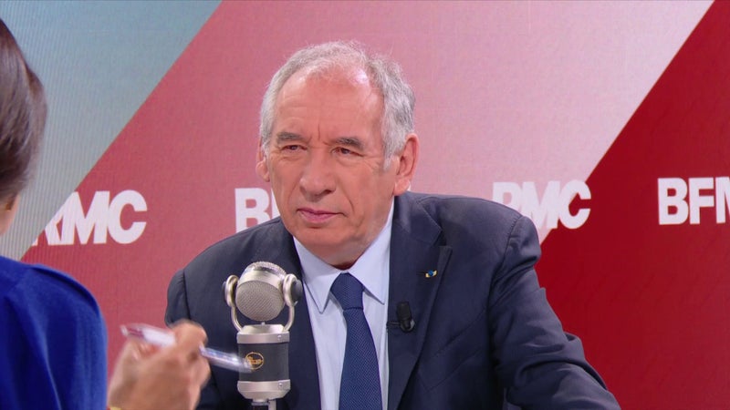 Gel des pensions de retraite, du barème de l'impôt sur le revenu et des prestations sociales... François Bayrou estime que l'année blanche sera "nécessaire" pour redresser la situation budgétaire
