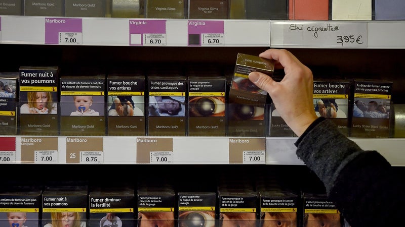 Ils réclament le gel des taxes sur le tabac et la fin de l'indexation automatique du prix des cigarettes sur l'inflation: les buralistes se mobilisent toute la semaine contre la "spirale fiscale"