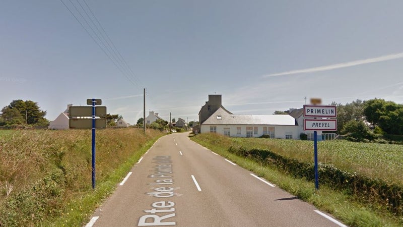 Une quinquagénaire a été retrouvée morte à Primelin (Finistère) le 26 septembre 2023, les enquêteurs envisagent un assassinat.