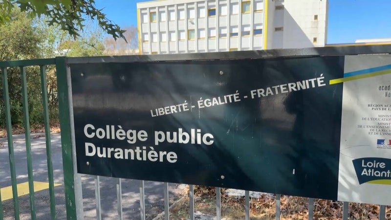 "Elle s'est vue mourir": colère dans un collège nantais après l'agression sexuelle d'une prof par un élève de 12 ans