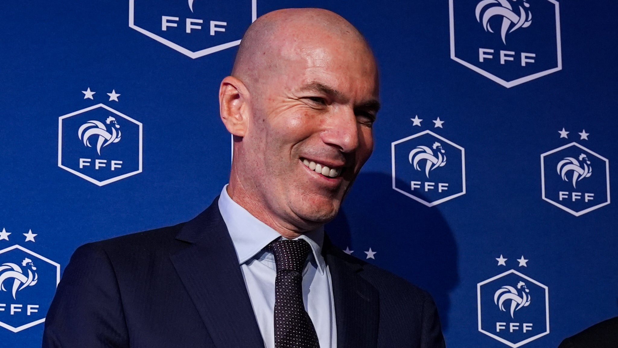 "Bienvenue chez toi": le message de Mbappé à Zidane, nouveau sélectionneur de l'équipe de France