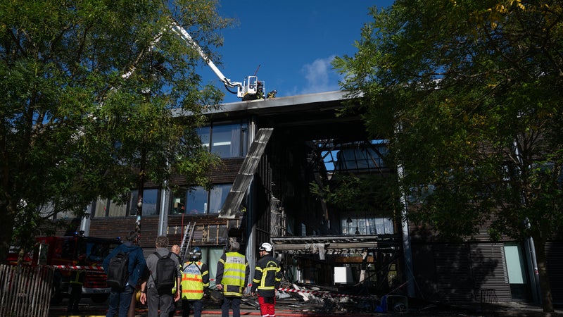 Colère des lycéens: endommagé par un incendie, le lycée Nelson-Mandela à Nantes fermé jusqu'à la Toussaint