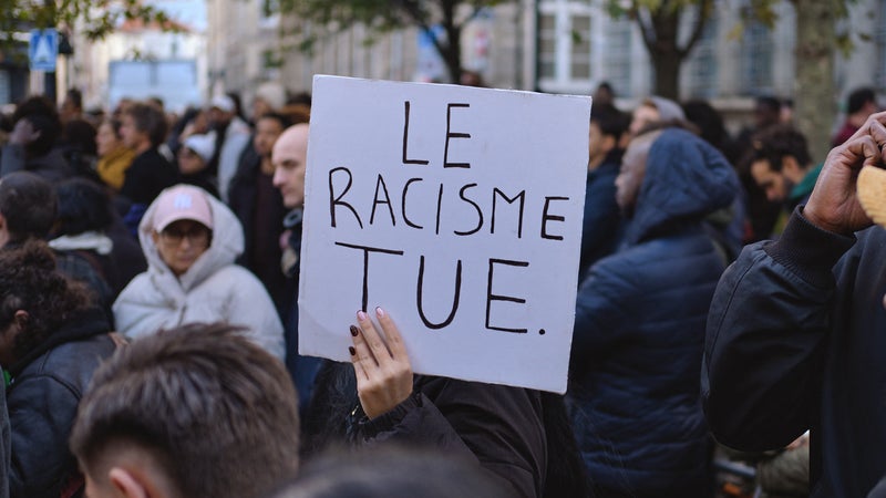 Attentat raciste à Trappes: plusieurs rassemblements prévus en banlieue parisienne en hommage aux victimes de Kevin T.