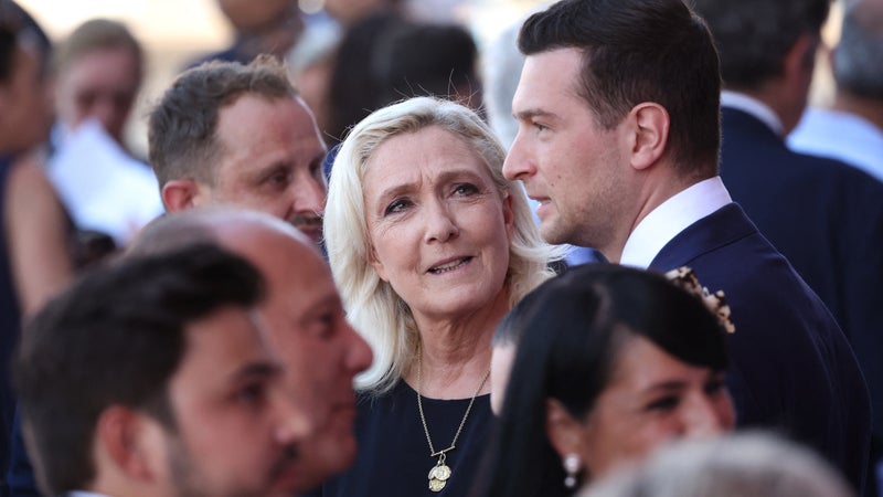 "Marine va siffler la fin de la récré": malgré un statut de favori, le RN fait sa rentrée politique dans un certain désordre