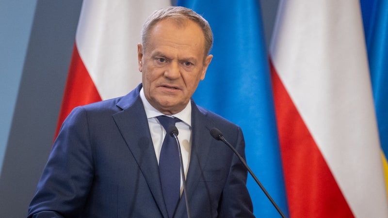 Un déficit public au-dessus de 7% malgré une forte croissance: la Pologne met le paquet sur sa défense et y consacre 5% de son PIB, au risque de se fâcher avec les marchés financiers