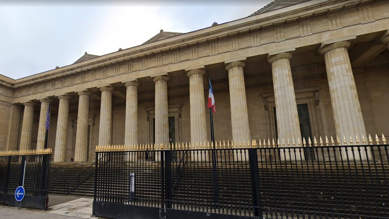 Accusé de sept viols et trois agressions sexuelles, un homme qui enregistrait ses victimes au dictaphone jugé en Gironde
