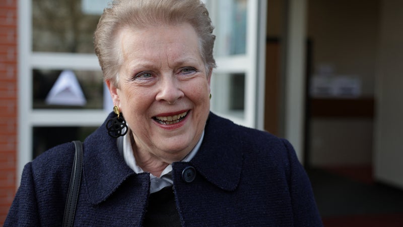 Une situation "très dégradée": la maire de Strasbourg, Catherine Trautmann se dit "indignée" par la dette laissée par l'ancienne municipalité