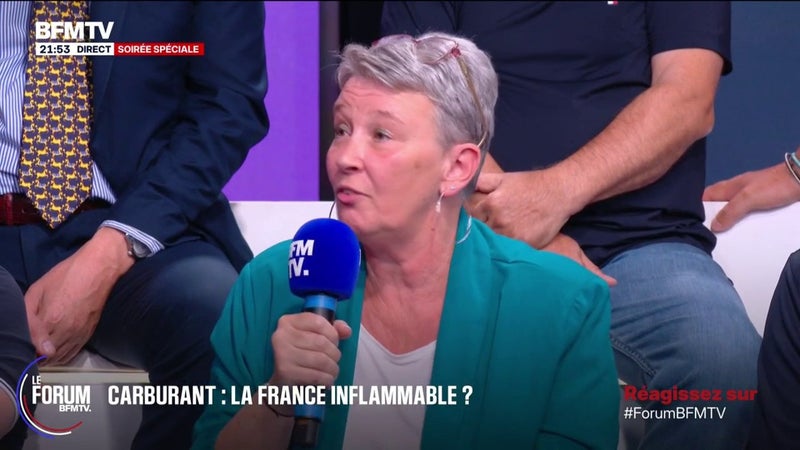 FORUM BFMTV - "Je suis ravie que monsieur Macron se rappelle qu'il est président de la France", ironise Corinne, conseillère en immobilier