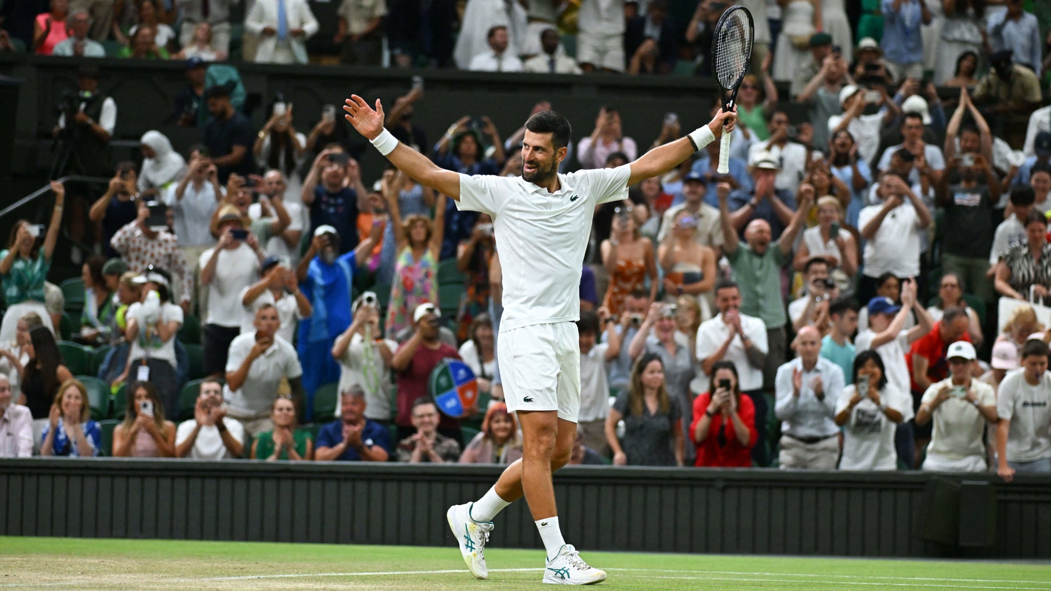 Wimbledon: au-delà de 4h56, Novak Djokovic est imprenable