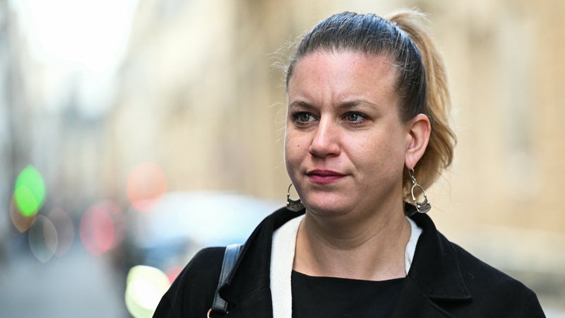 DIRECT. Mathilde Panot affirme que la "colère" des Français va "s'exprimer dans la rue" et "dans les urnes"