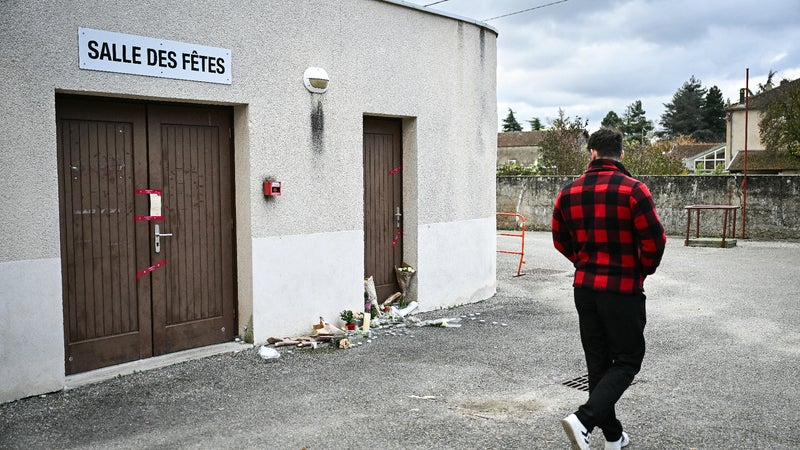 Le "racisme anti-blanc" retenu dans le meurtre de Thomas à Crépol: "Des politiques doivent rendre des comptes"
