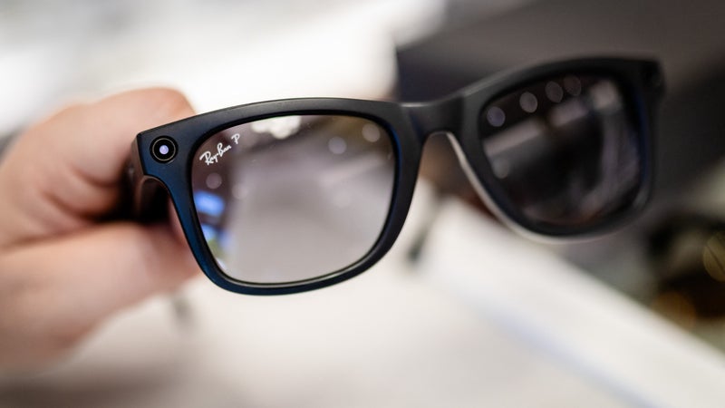 Agressions sexuelles, humiliations… les lunettes connectées, le nouveau casse-tête des autorités