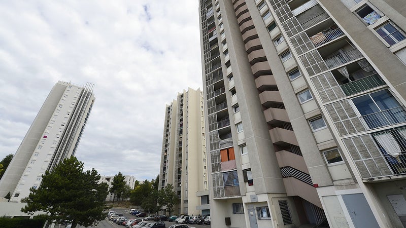 Un homme tué par balles sur un point de deal à Marseille, deux personnes en fuite