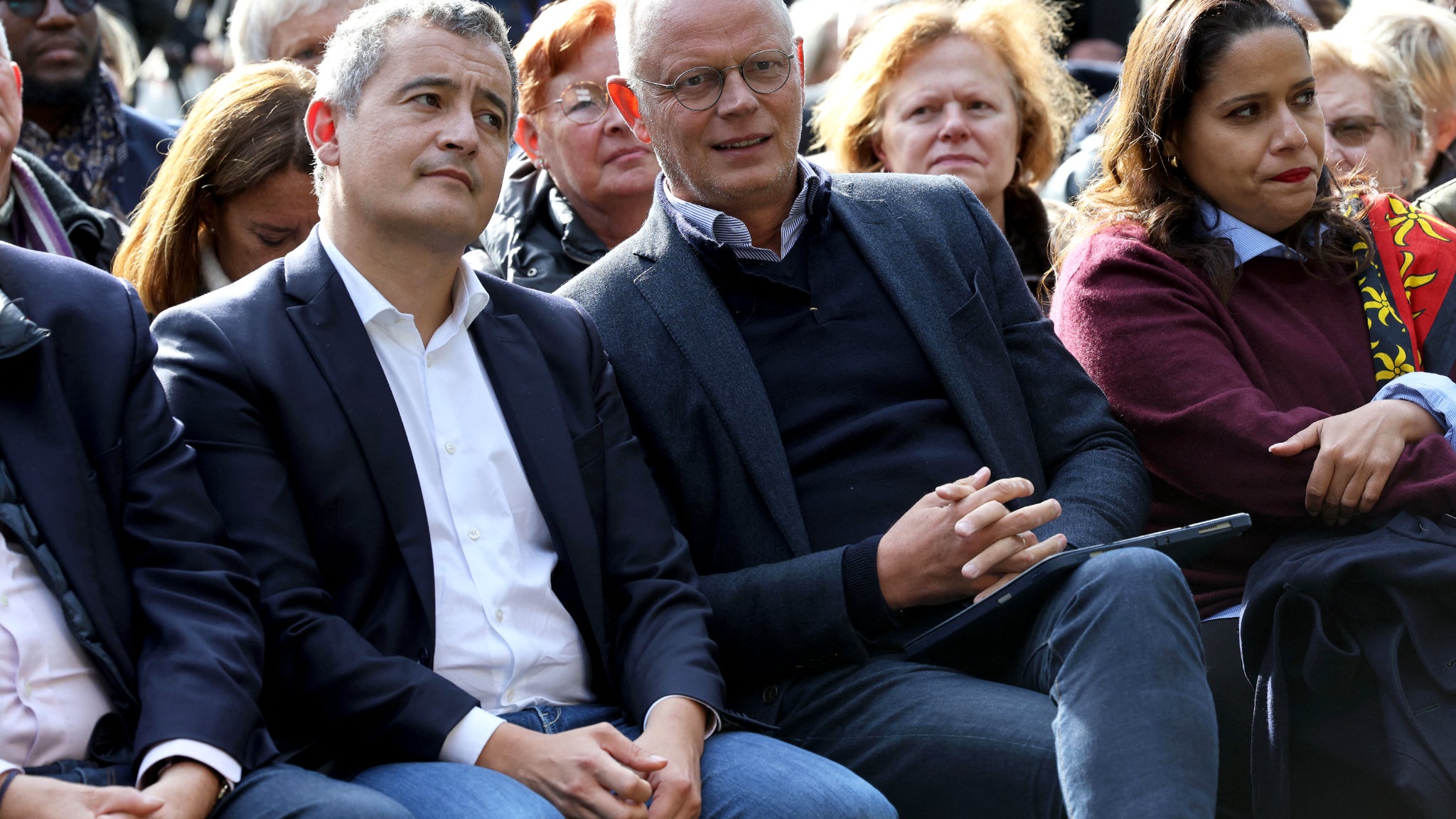 Élection présidentielle 2027: Gérald Darmanin renonce à se présenter et soutient Édouard Philippe