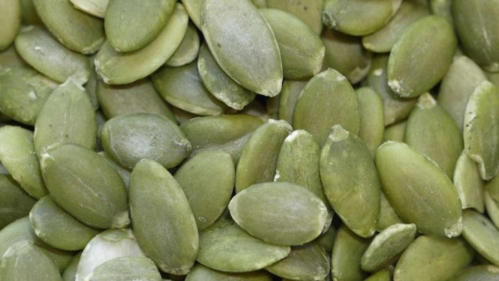 Six hospitalisations et plus de 80 contaminations à la salmonelle: attention à ces graines de courges