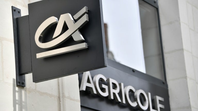 Malgré un bénéfice proche des deux milliards d'euros, le directeur général du Crédit Agricole s'attend à "une baisse des demandes de prêts et peut-être une augmentation des risques"