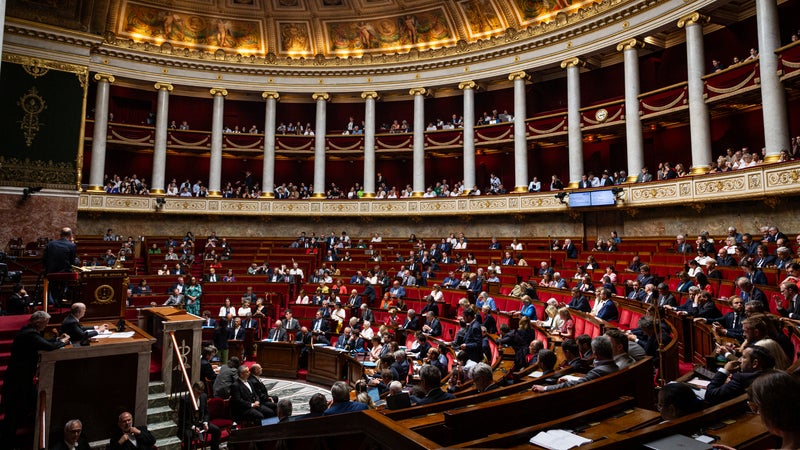 Premier feu vert pour la loi "intégrale" contre les violences sexistes et sexuelles, le texte approuvé en commission à l'Assemblée nationale