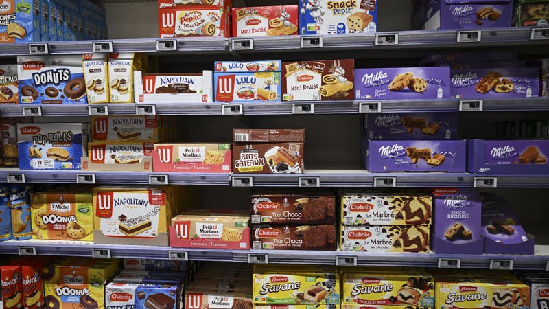 Nouvelle taxe sur les produits transformés et sucrés: allez-vous payer plus cher gâteaux, céréales et bonbons dans quelques mois?