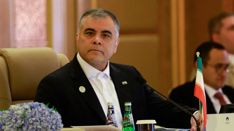"Pour des raisons personnelles": le ministre iranien du Pétrole démissionne, alors que le blocus américain entrave les exportations d'hydrocarbures de Téhéran