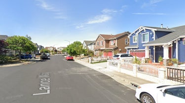 C'est dans ce quartier de la ville de Hayward en Californie (Etats-Unis) que le meurtre d'un homme a eu lieu, le 8 octobre 2023. 