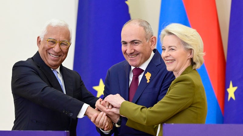 La Russie lui ferme son marché, l'UE lui ouvre ses portes: Bruxelles veut aider l'Arménie face à la pression de Moscou en suspendant les droits de douane sur 80% des exportations du pays du Caucase