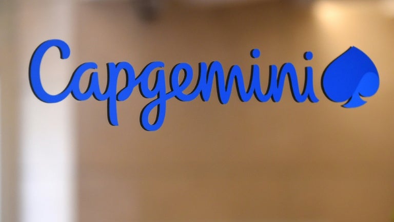 Elle a fourni un outil d'identification et de localisation des personnes étrangères: Capgemini vend sa filiale critiquée pour son contrat avec la police américaine de l'immigration