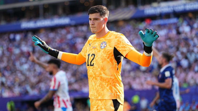Mercato: Lille s'offre le gardien Orlando Gill, héros du Paraguay à la Coupe du monde 2026