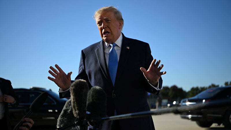"Vous avez été un président pourri": Donald Trump riposte aux moqueries de Barack Obama sur ses travaux de rénovation à la Maison Blanche